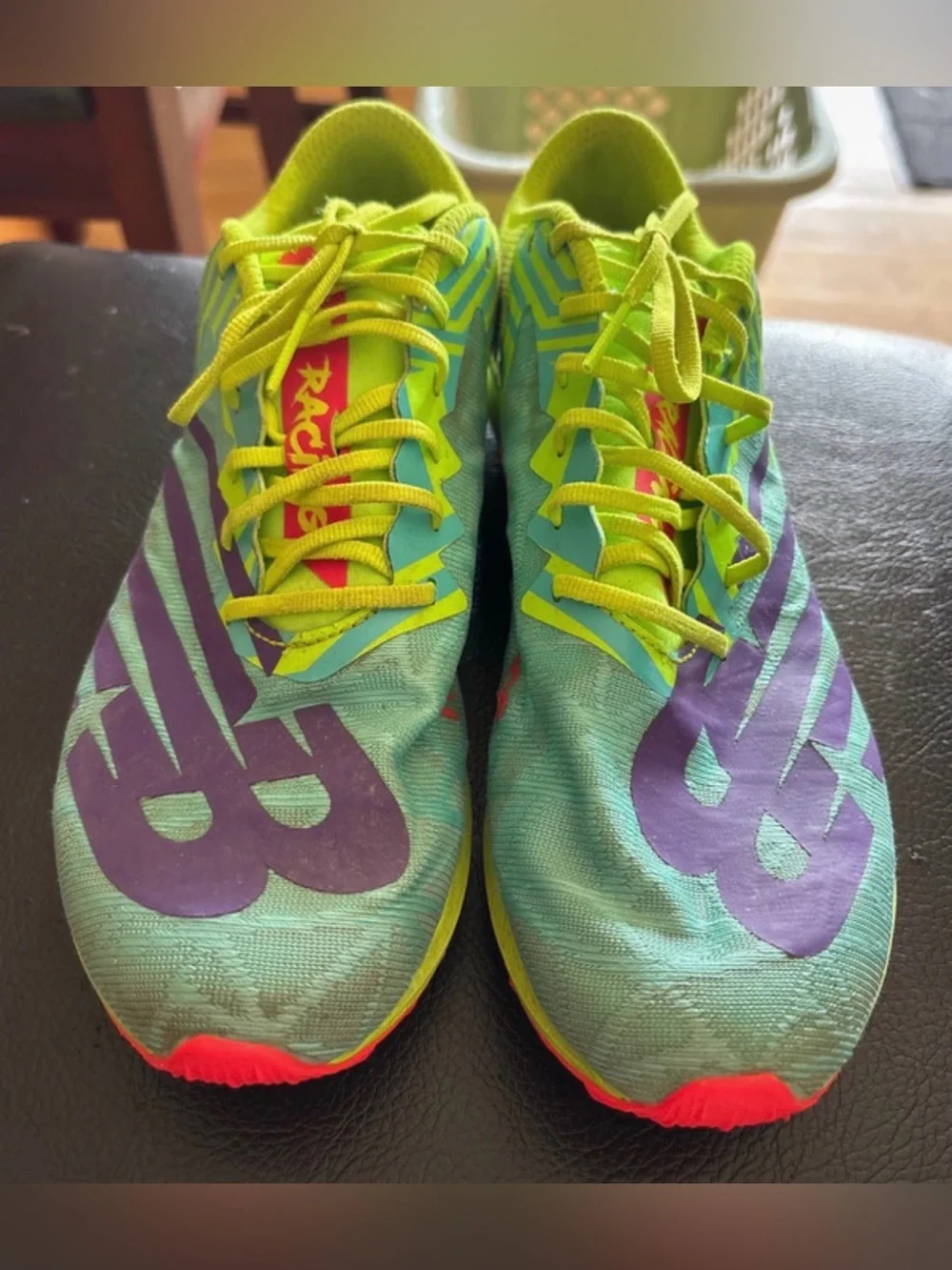 New Balance XC Seven v4 cross-country racing shoe spikes Pixel Green / Cyber Jad